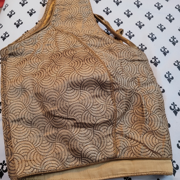 Sari - Picture 6 of 16